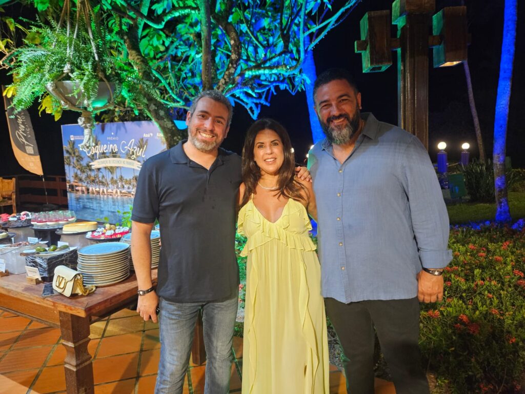 Ricardo Bezerra, Giordana Fernandes e João Vianna