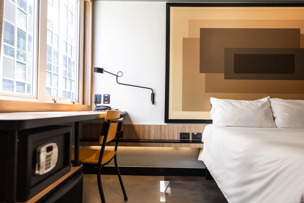 50 anos: Com maior campanha de marketing da história da marca, ibis anuncia novos hotéis no Brasil 2 unnamed 2024 10 15T124643.436 50 anos: Com maior campanha de marketing da história da marca, ibis anuncia novos hotéis no Brasil