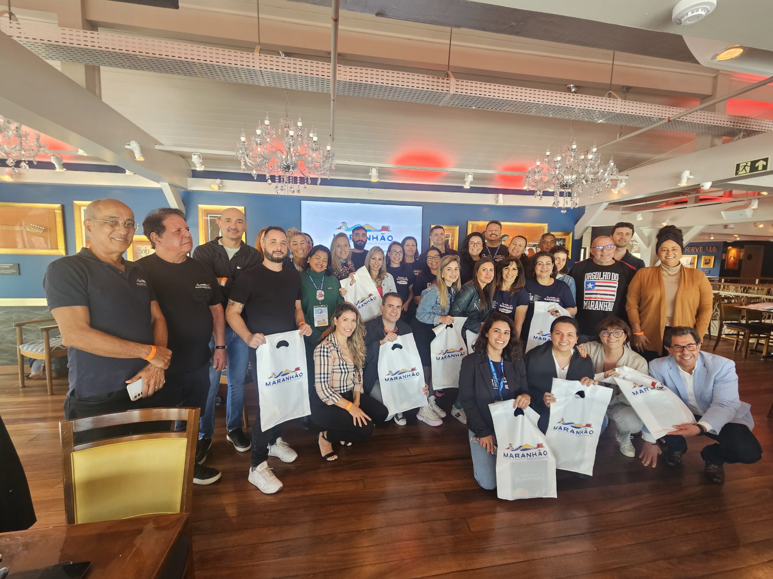 Profissionais do trade se reúnem para almoço no Hard Rock Café Gramado neste sábado (9)