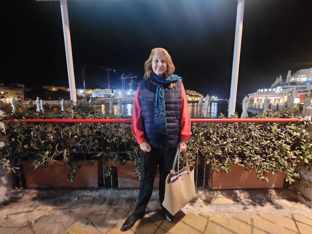 "O agente de viagem pode falar com propriedade sobre um lugar e compartilhar suas experiências para trazer clientes. Aqui ele vai compartilhar nossa cultura, mostrar o que podemos oferecer. E temos muito" - Marie Anne Barthet, gerente de desenvolvimento de negócios "O agente de viagem pode falar com propriedade sobre um lugar e compartilhar suas experiências para trazer clientes. Aqui ele vai compartilhar nossa cultura, mostrar o que podemos oferecer. E temos muito" - Marie Anne Barthet, gerente de desenvolvimento de negócios