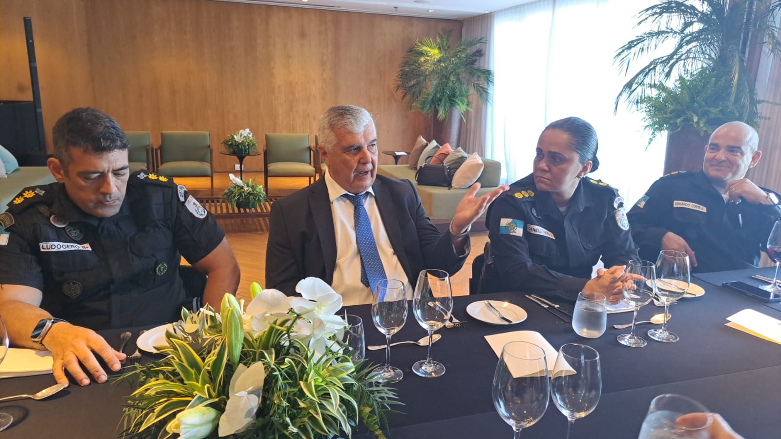 HotéisRIO e comandantes da PM discutem segurança em áreas turísticas da cidade 1 ALFREDO LOPES gravata HotéisRIO e comandantes da PM discutem segurança em áreas turísticas da cidade