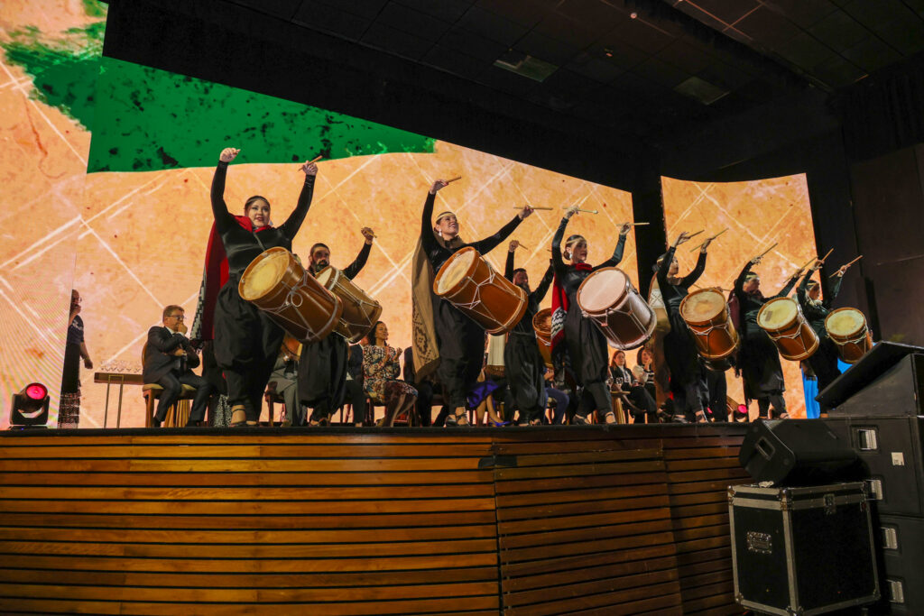 Apresentação musical na abertura do Festuris