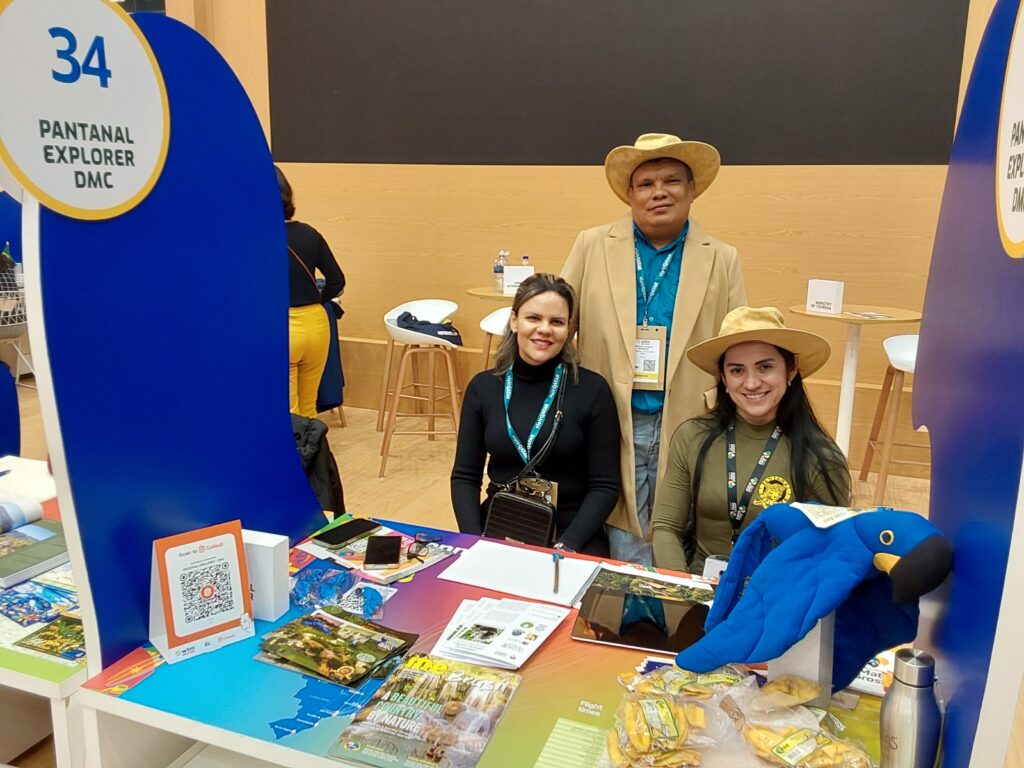 Adillana Leite, Nelson Soares e Tatiane Farias, da Pantanal Explorer DMC Adillana Leite, Nelson Soares e Tatiane Farias, da Pantanal Explorer DMC