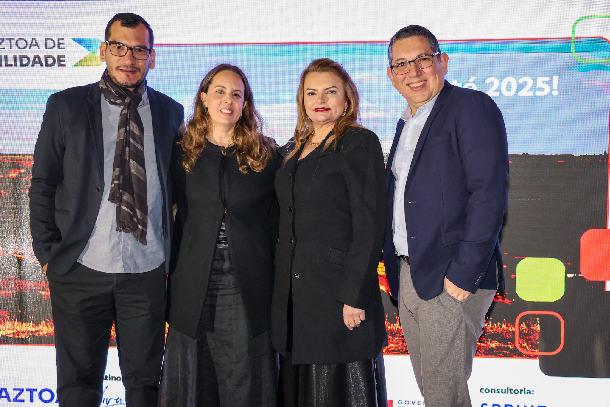 Alysson Neri de Oliveira e Rosemary Rebelo, da Setur-PA, com Marina Figueiredo e Fabiano Camargo, da Braztoa Alysson Neri de Oliveira e Rosemary Rebelo, da Setur-PA, com Marina Figueiredo e Fabiano Camargo, da Braztoa