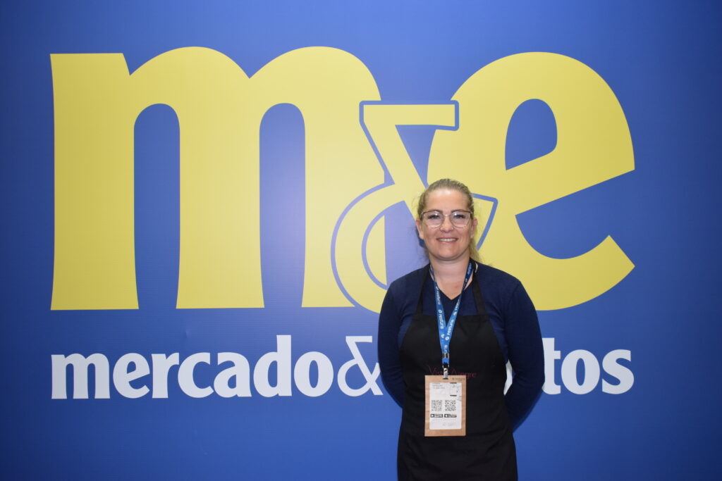 Ana Bonette, dos vinhos Vista Alegre