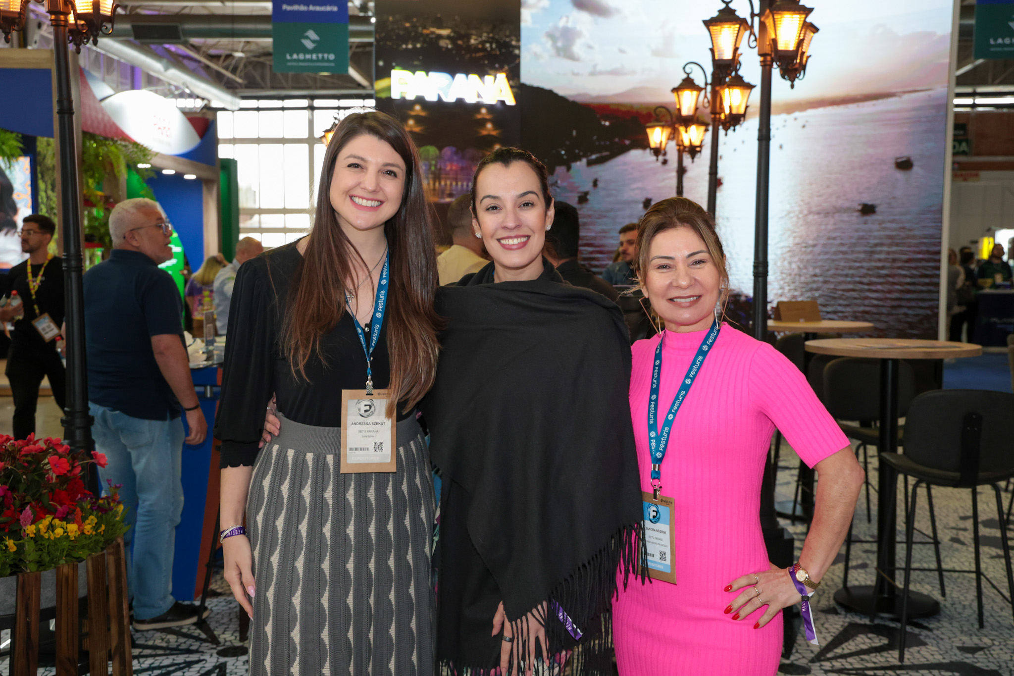 Andressa Szekut, Camila Aragão e Sandra Negrini, da Setur-PR