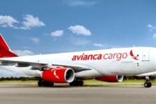 A renovação da marca foi anunciada em 13 de novembro no Air Cargo Forum, em Miami, onde a companhia aérea destacou o posicionamento de Avianca Cargo, reafirmando sua dedicação para seus clientes, parceiros, empregados e comunidades (Divulgação/Avianca Cargo)