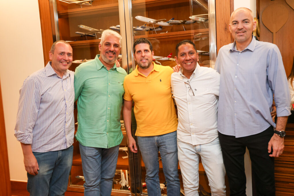 Daniel Santoro, da Ibéria BA, Marcelo Rolim, Daniel Castanho, e Ronaldo Coelho, da Ancoradouro, e Luciano Cardoso, da Ibéria