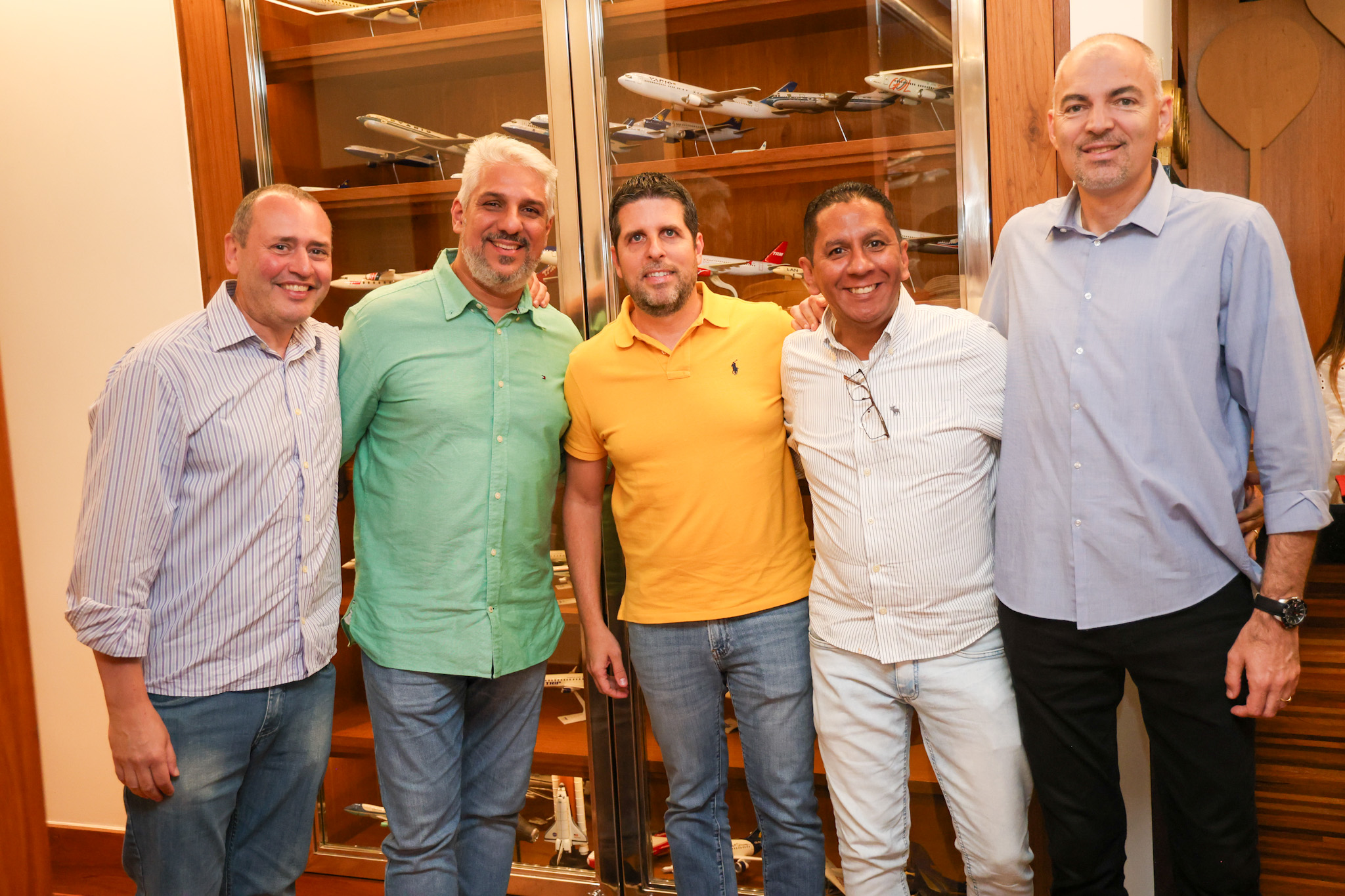 Daniel Santoro, da Ibéria BA, Marcelo Rolim, Daniel Castanho, e Ronaldo Coelho, da Ancoradouro, e Luciano Cardoso, da Ibéria Daniel Santoro, da Ibéria BA, Marcelo Rolim, Daniel Castanho, e Ronaldo Coelho, da Ancoradouro, e Luciano Cardoso, da Ibéria