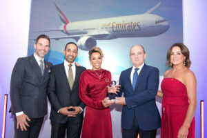 Emirates lidera o ULTRAs 2024 Awards como a Melhor Companhia Aérea do Mundo.
