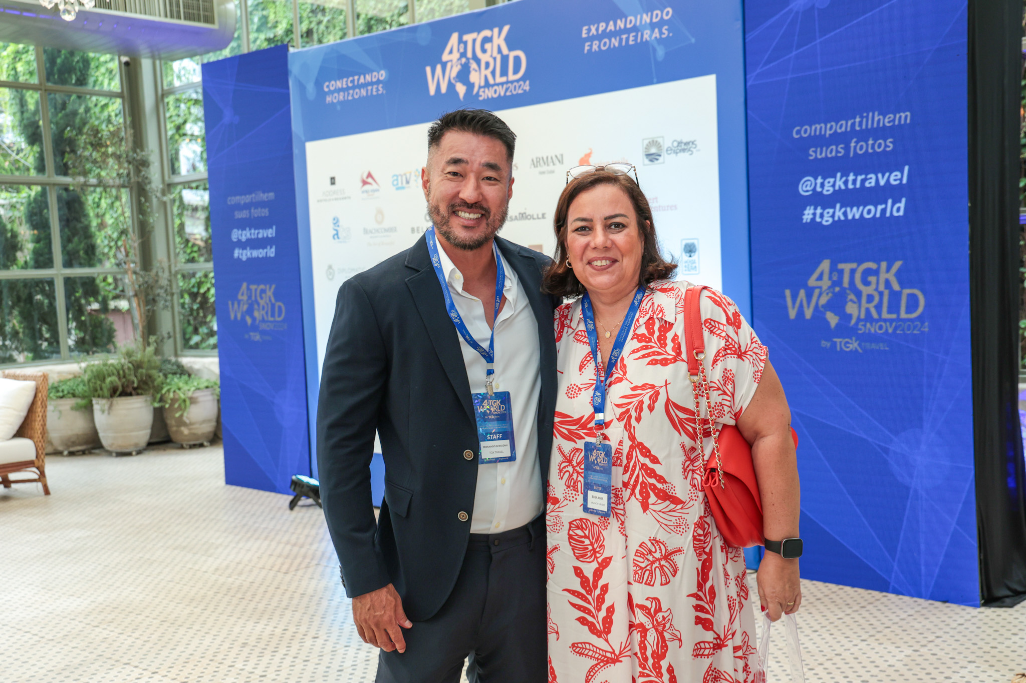 Fernando Shinozaki, da TGK Travel, e Elisa Agra, da Valência Turismo Fernando Shinozaki, da TGK Travel, e Elisa Agra, da Valência Turismo