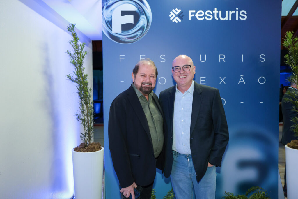 Guilherme Paulus, e Fábio Mader, da CVC Corp