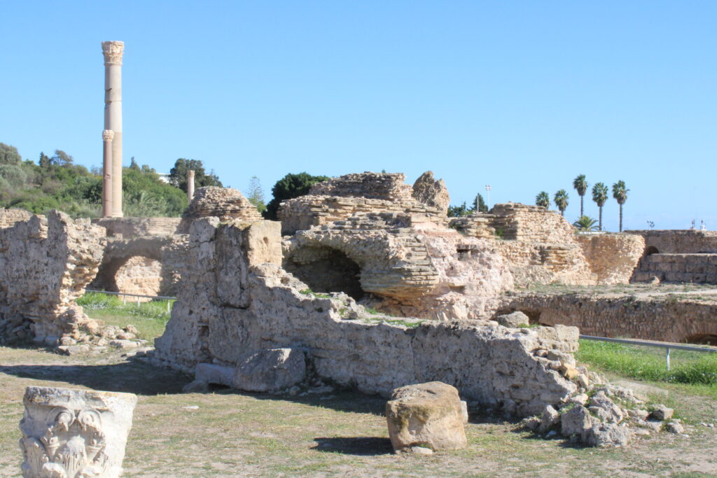 História milenar nas ruínas preservadas das Termas D'Antonini