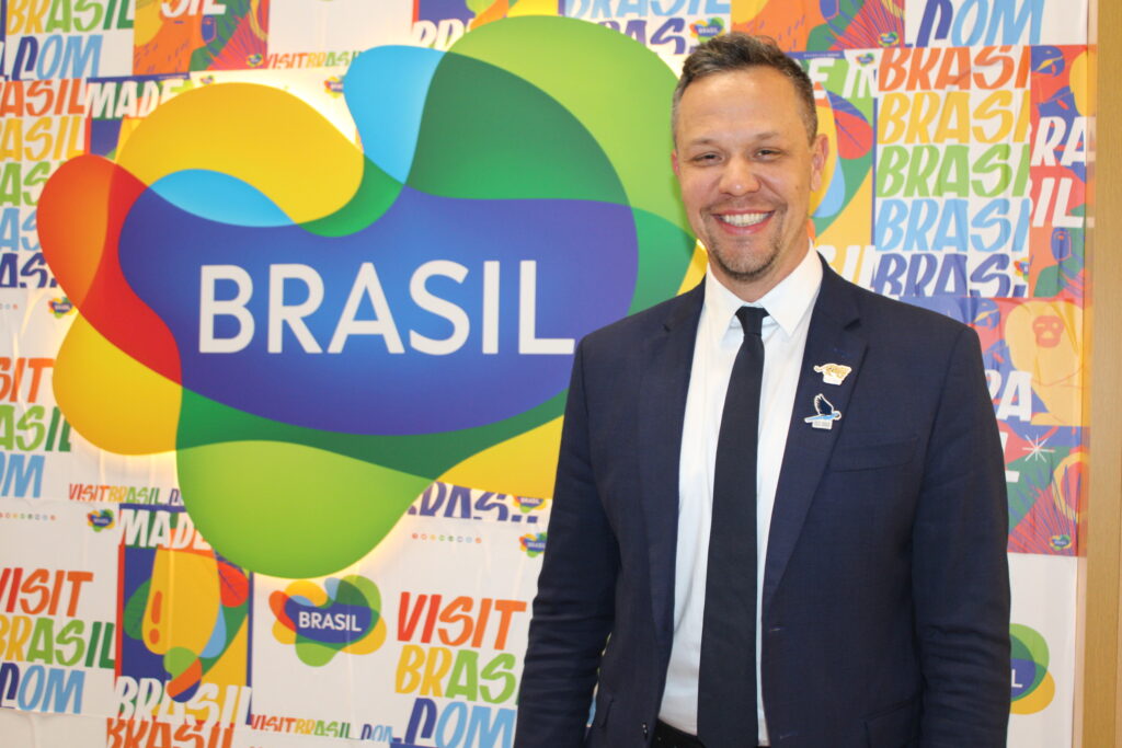 Embratur confirma mudança nos estandes e campanhas na Europa, EUA e América do Sul em 2025 1 IMG 3472 Embratur confirma mudança nos estandes e campanhas na Europa, EUA e América do Sul em 2025