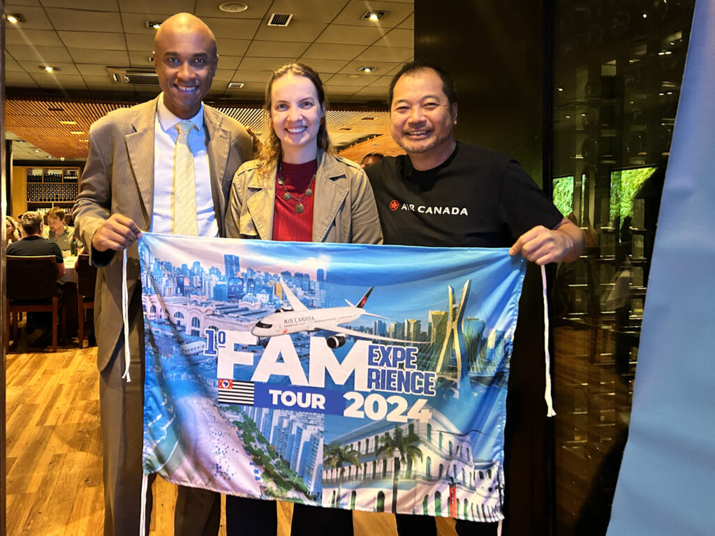 Luiz Sobrinho, da Investe SP, Julia Orrico, do GruAirport e Giancarlo Takegawa, Air Canadá Luiz Sobrinho, da Investe SP, Julia Orrico, do GruAirport e Giancarlo Takegawa, Air Canadá