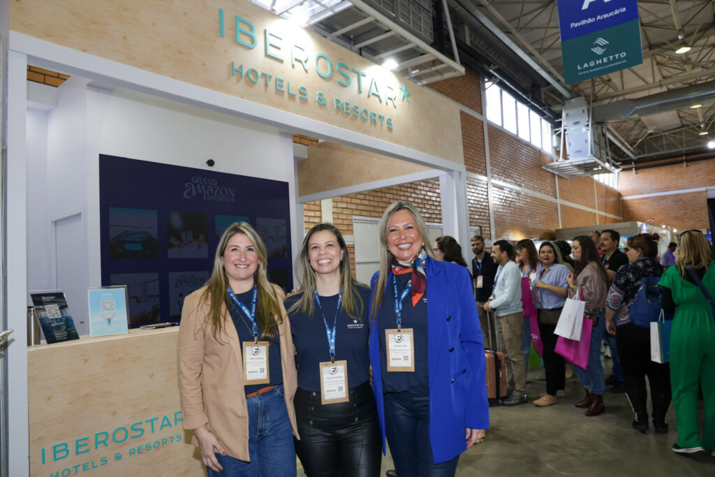 Jamila Garavito, Juliana Ferreira, Helena Costa, do Iberostar Hotels & Resorts