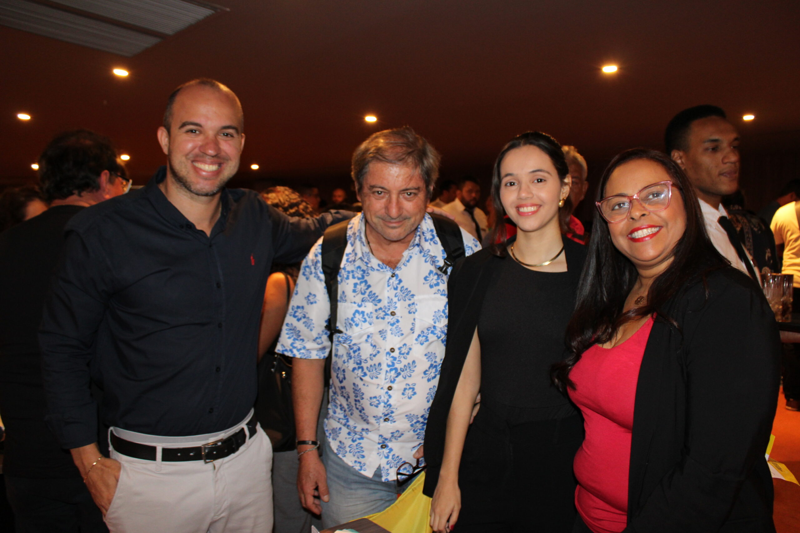 João Damasio, Gestor de Contas RJ do Vila Galé Hotéis, Rudson Gomes, Giovana Barge e Ana Paula Barge, agentes de viagens