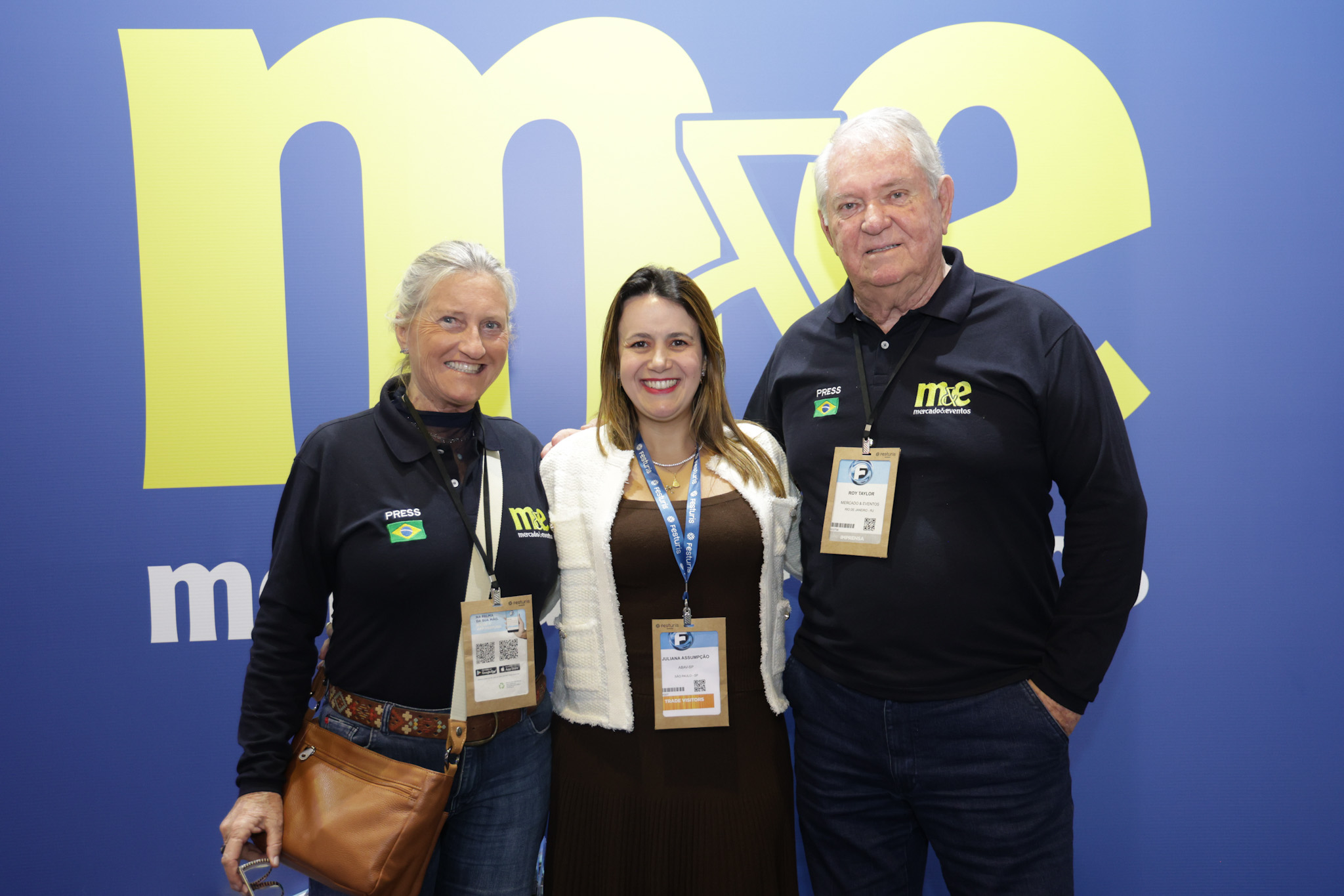 Juliana Assumpção, da Abav-SP Aviesp, entre Rosa Masgrau e Roy Taylor, do M&E Juliana Assumpção, da Abav-SP Aviesp, entre Rosa Masgrau e Roy Taylor, do M&E