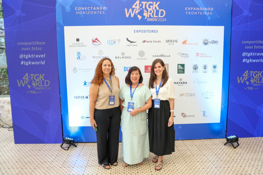 Leila Minatogawa, da TGK Travel, entre Mariana Lopes e Paula Marques, da TL Portifolio Leila Minatogawa, da TGK Travel, entre Mariana Lopes e Paula Marques, da TL Portifolio