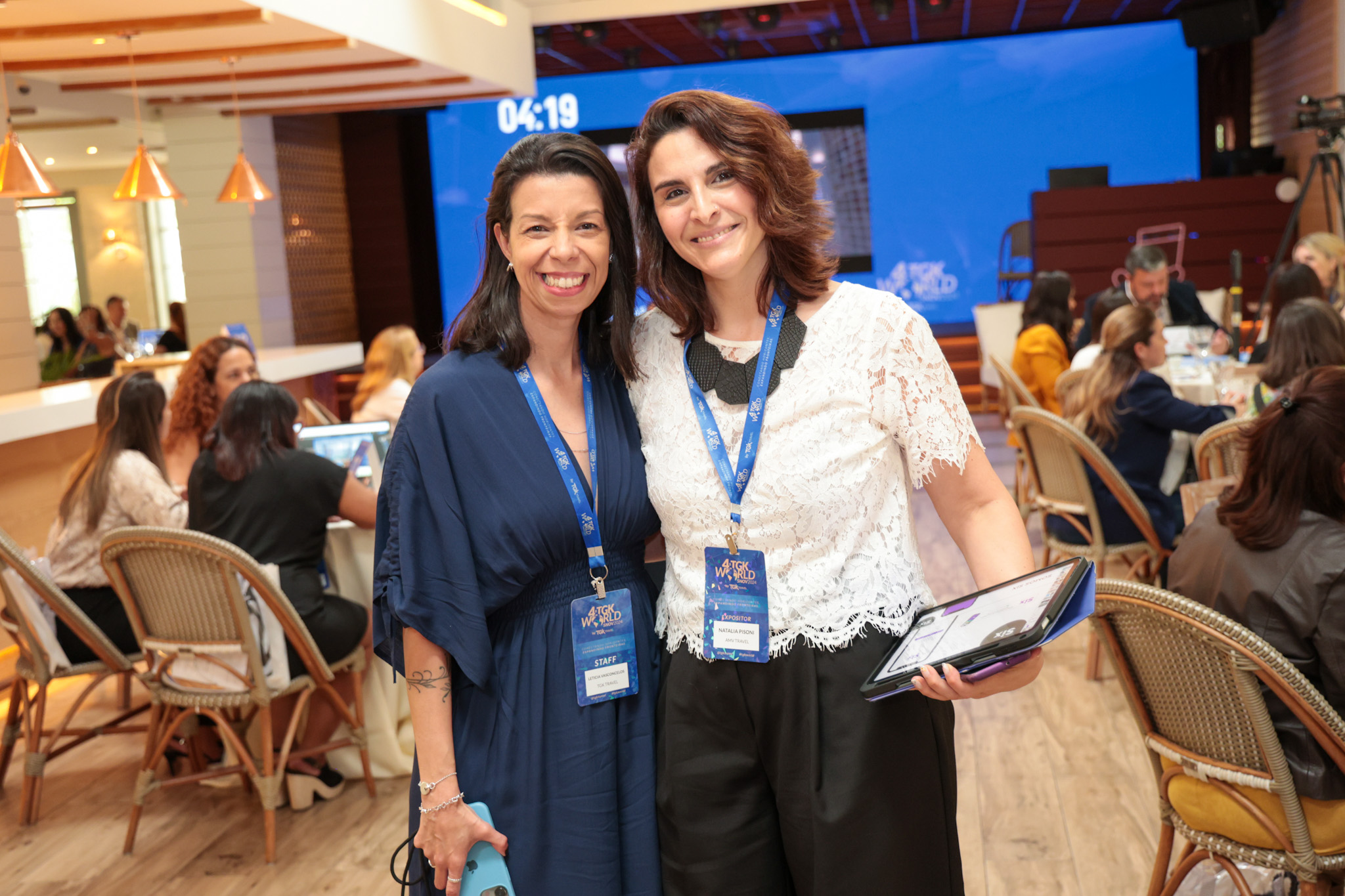 Letícia Vasconcelos, da TGK Travel, e Natália Pisoni, da AMV Travel Letícia Vasconcelos, da TGK Travel, e Natália Pisoni, da AMV Travel