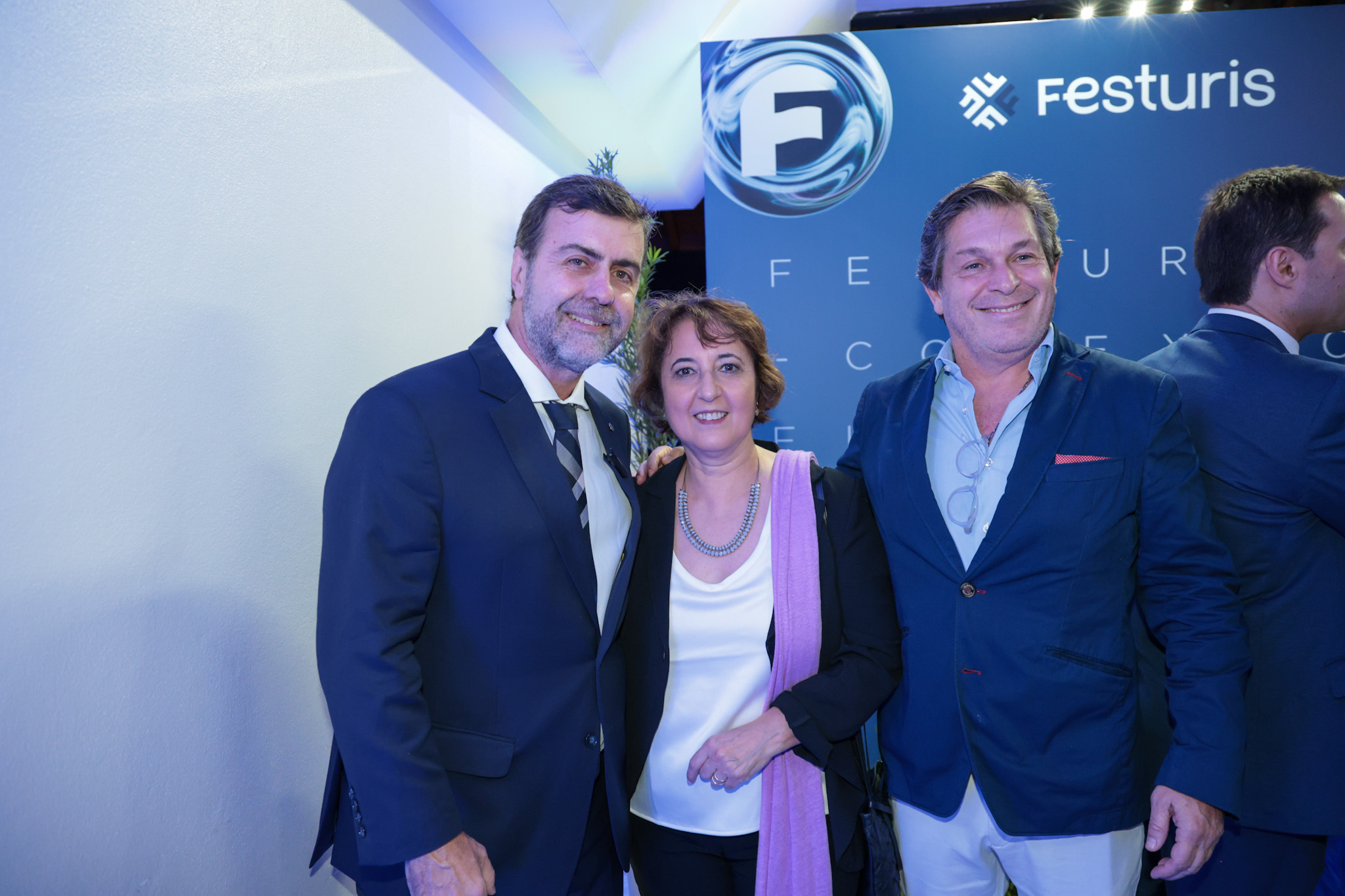 Marcelo Freixo, presidente da Embratur, Lídia Monteiro e Bernardo Cardoso, do Turismo de Portugal Marcelo Freixo, presidente da Embratur, Lídia Monteiro e Bernardo Cardoso, do Turismo de Portugal