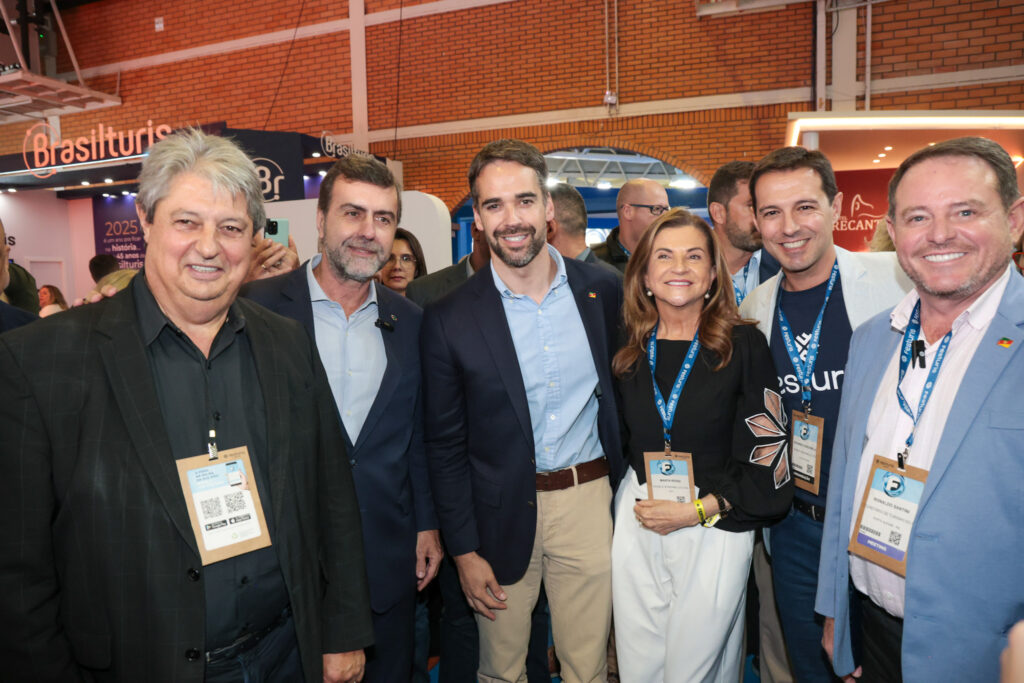 Nestor Tissot, Marcelo Freixo, Eduardo Leite, Marta Rossi, Eduardo Zorzanello e Ronaldo Santini
