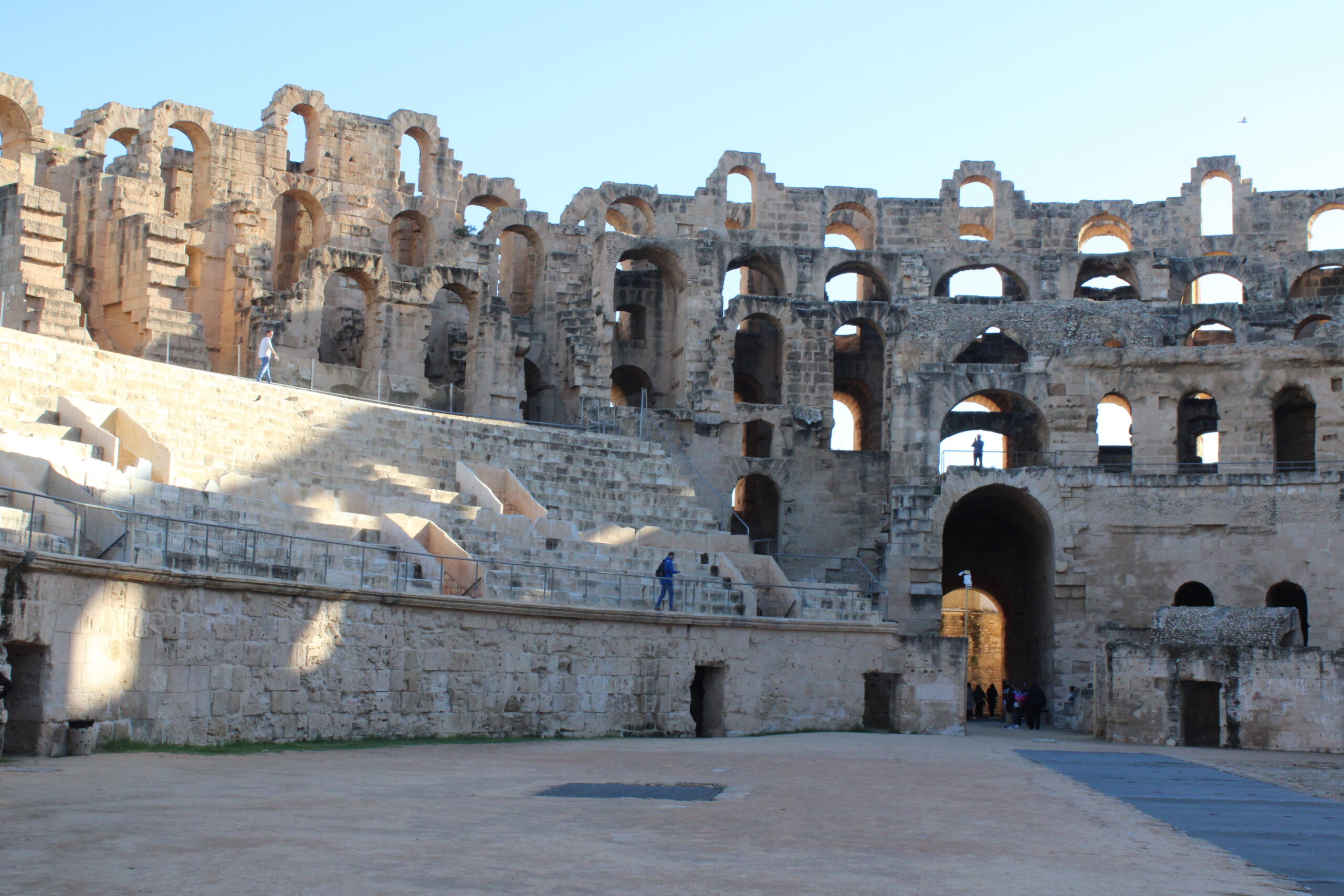 Obra milenar em constante restauração - Coliseu El Jem Obra milenar em constante restauração - Coliseu El Jem