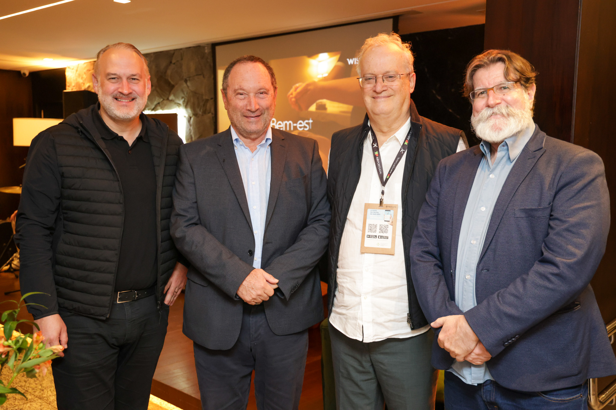 Oskar Kedor, CEO da Mobility, Aref Farkouh, Ricardo Ferreira, da Radix, e Marcelo Richtmann, da Associação Caminho do Horto Oskar Kedor, CEO da Mobility, Aref Farkouh, Ricardo Ferreira, da Radix, e Marcelo Richtmann, da Associação Caminho do Horto