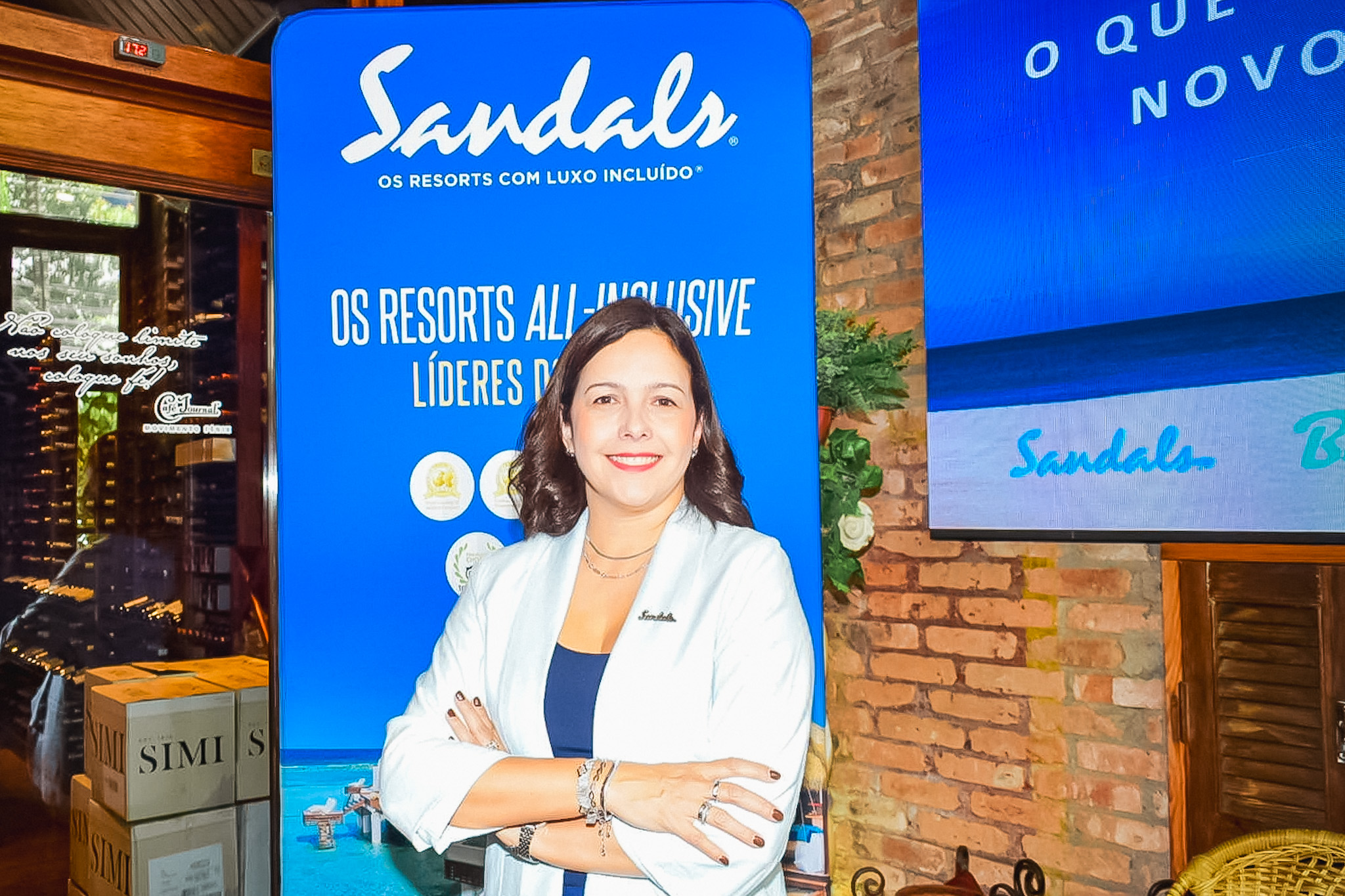 Renata Salinas, da Rede Sandals Renata Salinas, da Rede Sandals