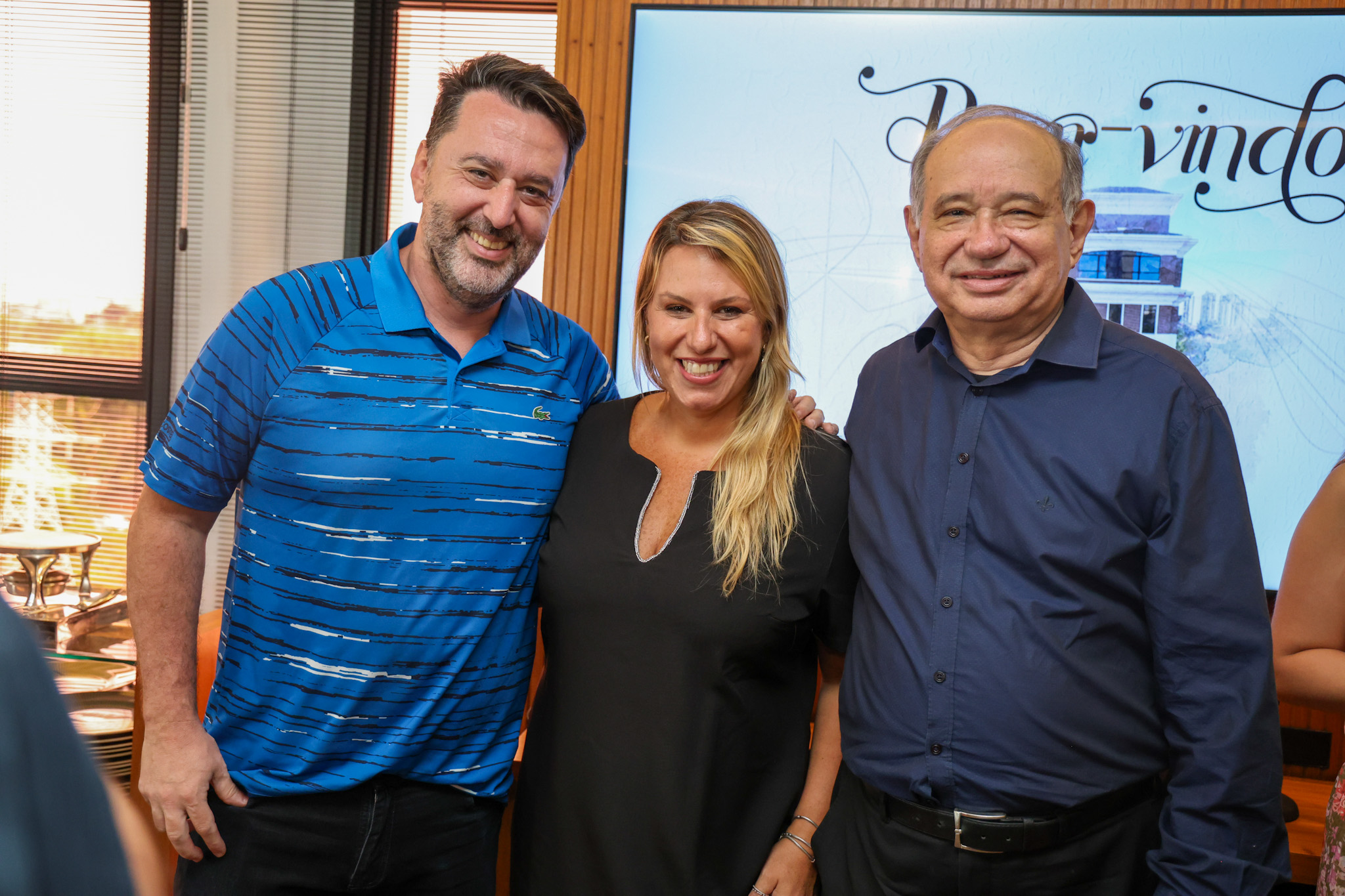 Renato Hagopian e Adriana Tolentino, da Qatar Airways, e Antônio Américo, da Azul Renato Hagopian e Adriana Tolentino, da Qatar Airways, e Antônio Américo, da Azul