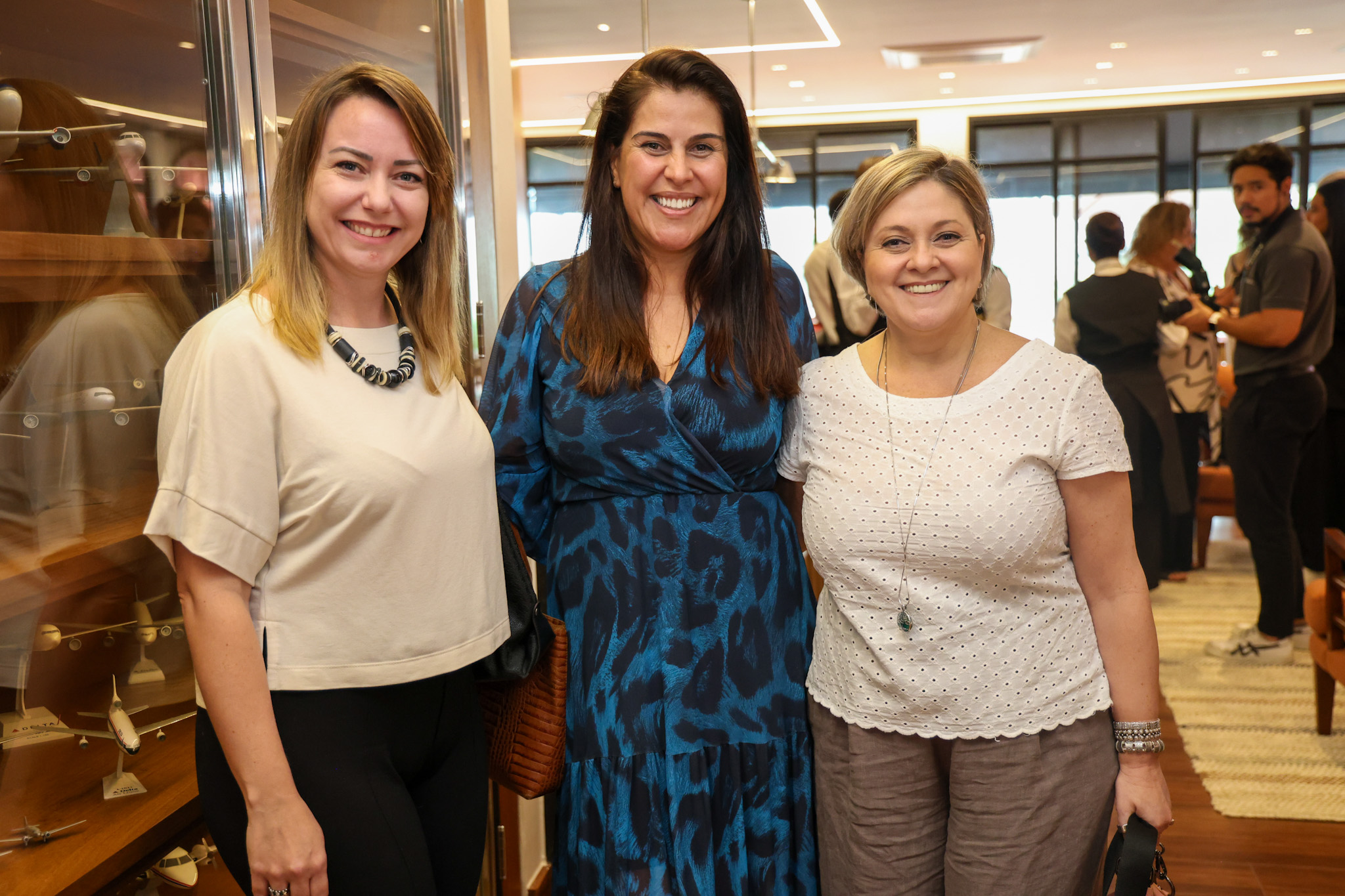 Thais Jareno, Adriana Rosa e Nádia Kardouss, da Ethiopia Airlines