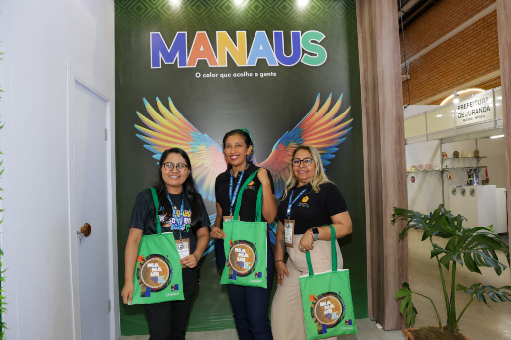 Wanderléia Miranda, Valdenise Doce e Solange Tamer, da Manauscult