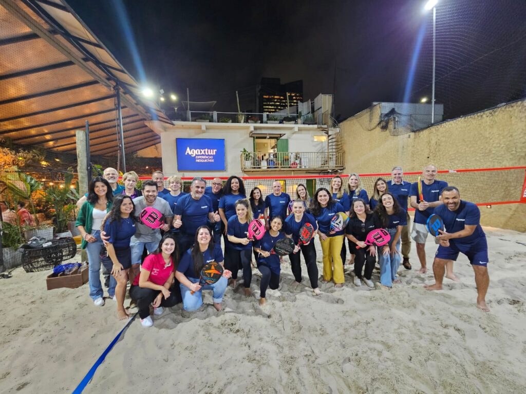 'Get together' com fornecedores: Agaxtur celebra 71 anos nesta sexta-feira (1º); veja fotos 1 'Get together' com fornecedores: Agaxtur celebra 71 anos nesta sexta-feira (1º); veja fotos