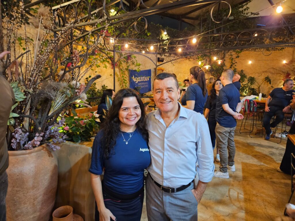 WhatsApp Image 2024 11 01 at 22.32.56 5 'Get together' com fornecedores: Agaxtur celebra 71 anos nesta sexta-feira (1º); veja fotos