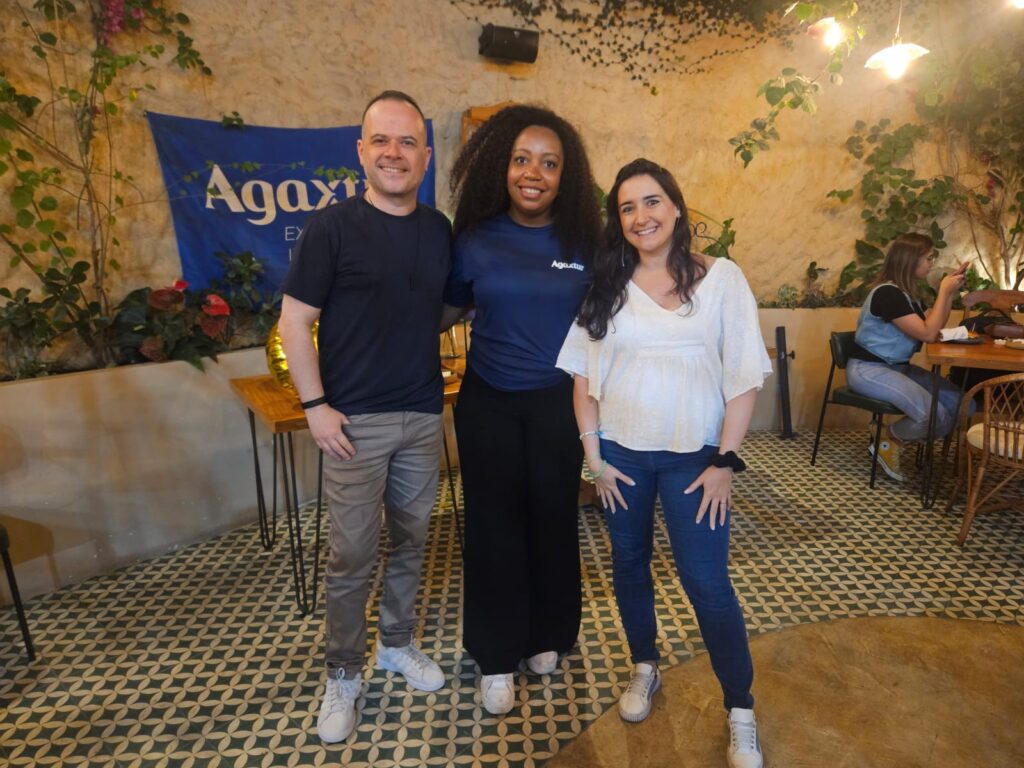 WhatsApp Image 2024 11 01 at 22.32.58 2 'Get together' com fornecedores: Agaxtur celebra 71 anos nesta sexta-feira (1º); veja fotos