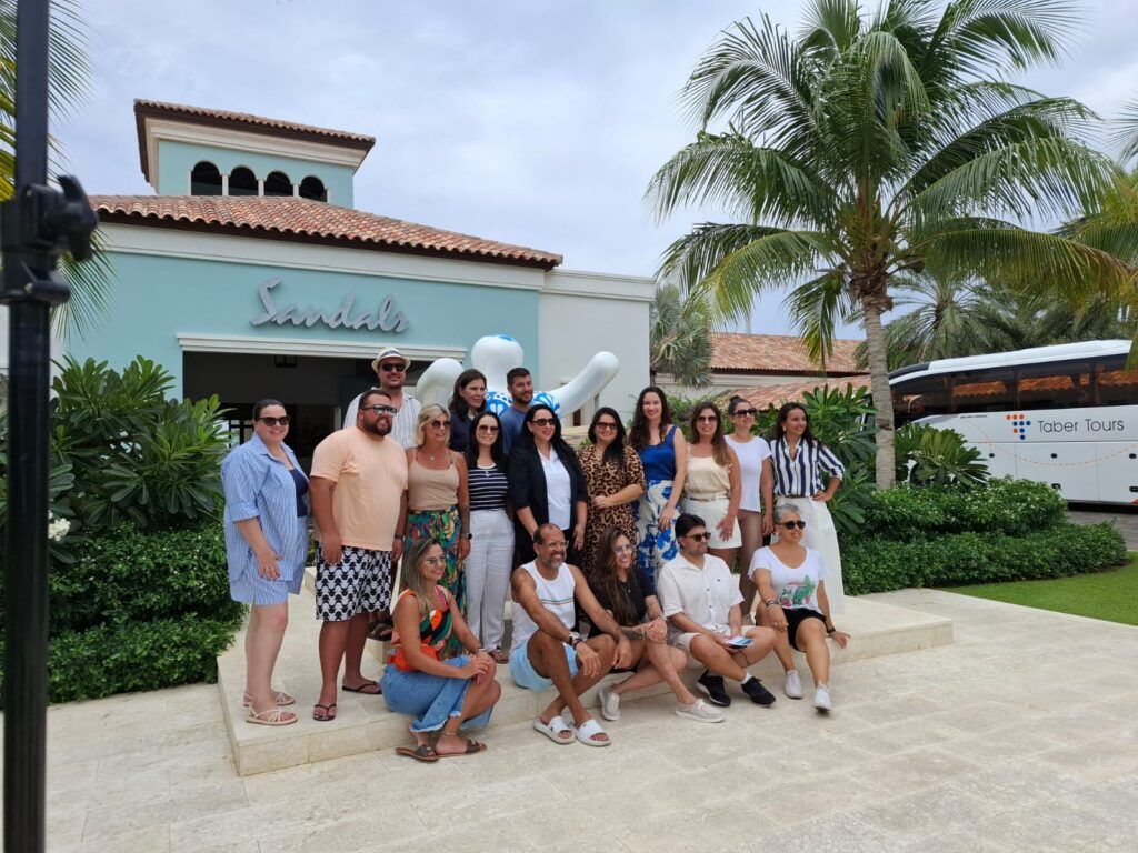 Agentes de diversos estados fazem famtour para conhecer o Sandals Royal Curacao