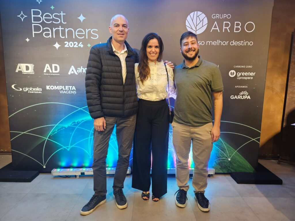 Luciano Cardoso, da Iberia e British Airways, Rosane Pimentel, da Agência Catalana de Turismo, e Guilherme Carreiro, da Air Europa