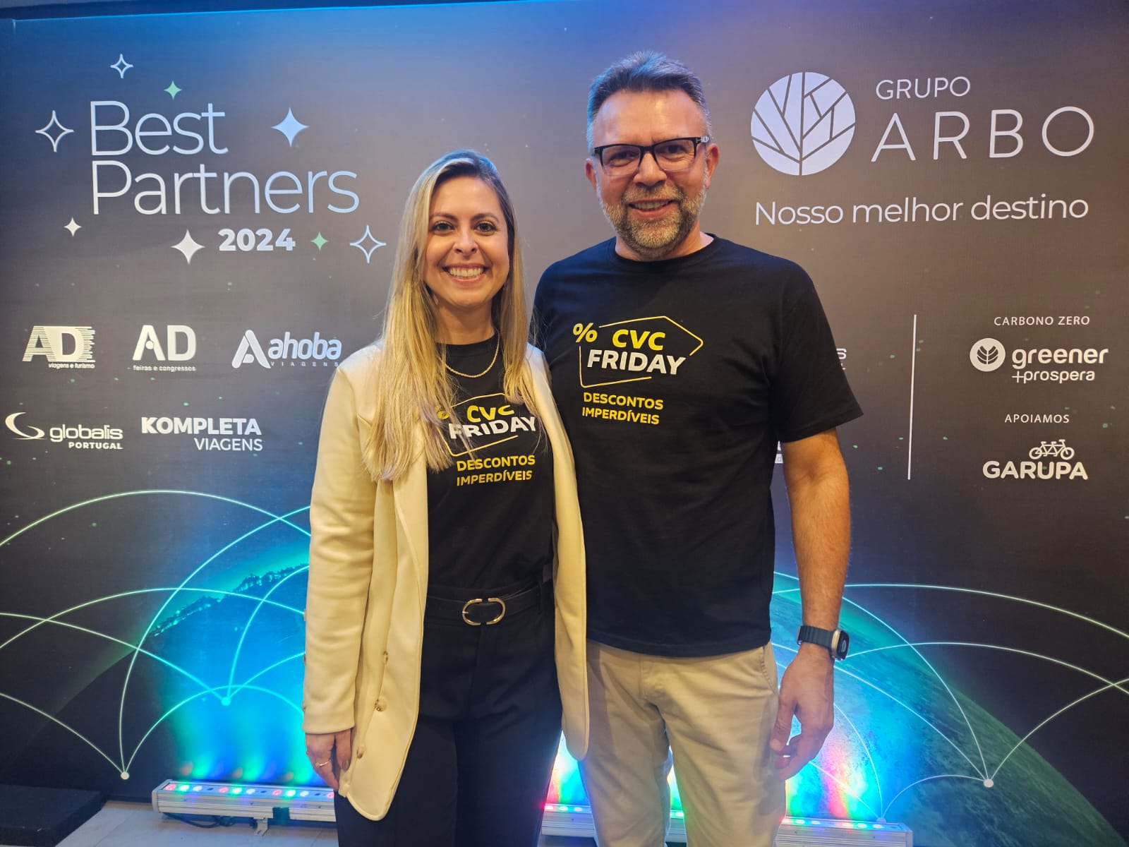 Naiana Savieto e Douglas Silva, da CVC