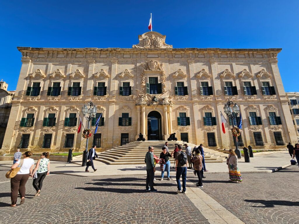 Escritório do primeiro ministro de Valeta, Auberge de Castille Escritório do primeiro ministro de Valeta, Auberge de Castille