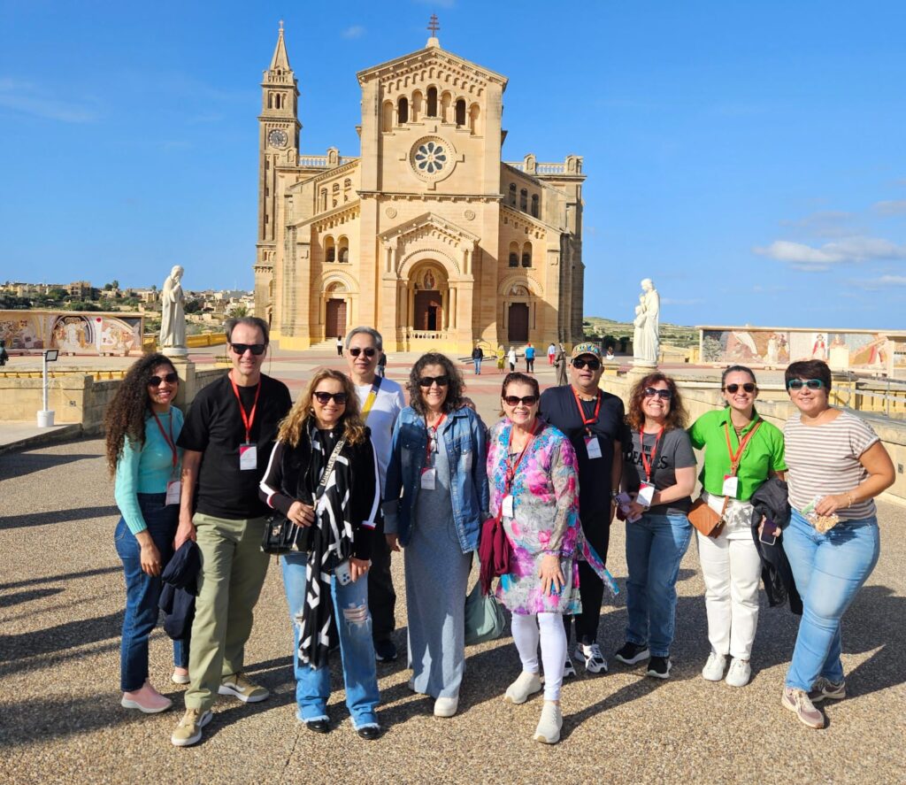 Famtour de Malta na Igreja de Ta' Pinu