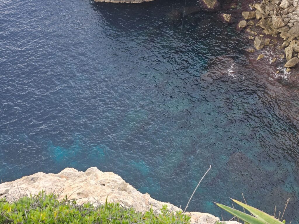 Os tons de azul são impressionantes mesmo de longe
