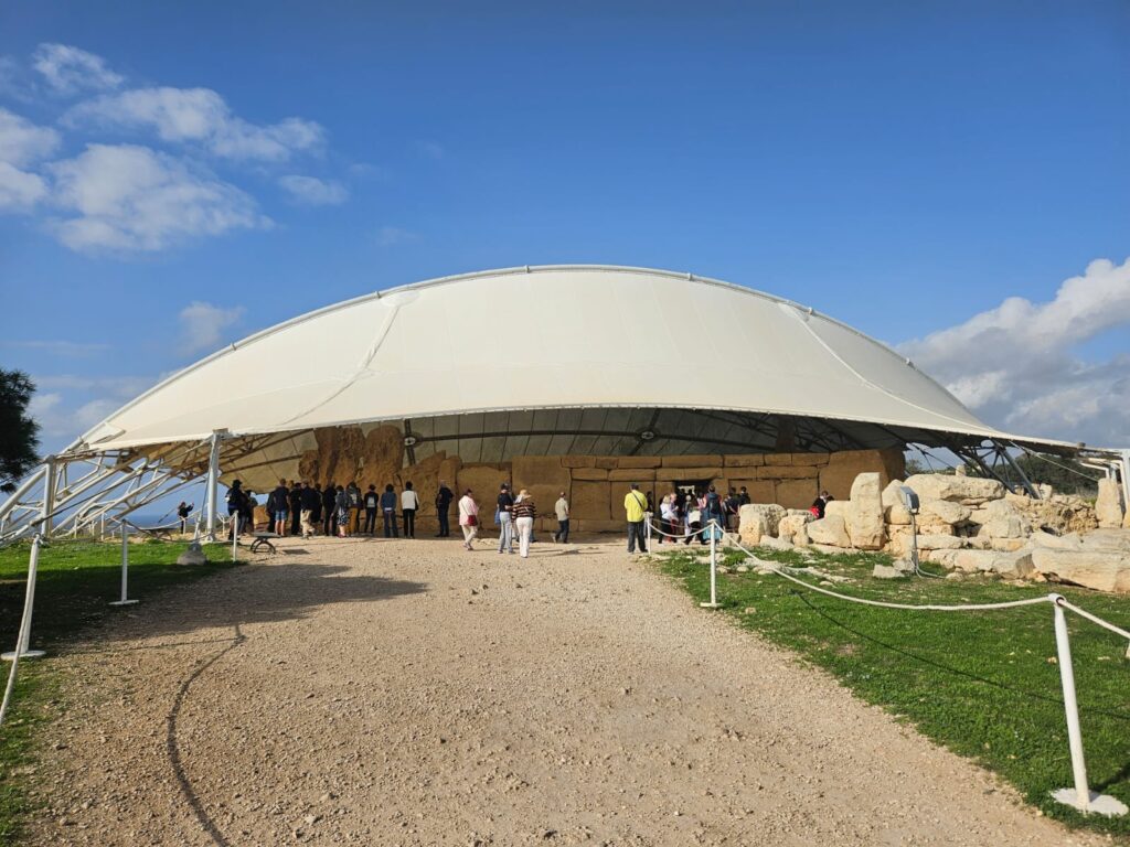 Sítio arqueológico de Hagar Qin
