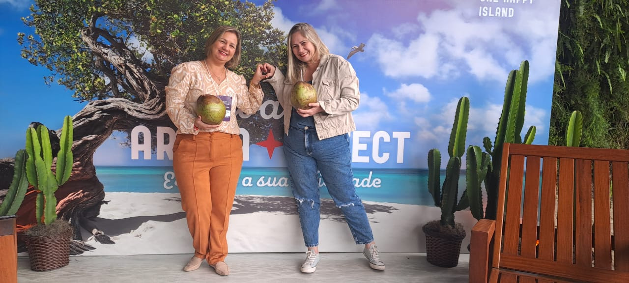 Aruba levou “Efeito Aruba” para o Congresso Internacional da Felicidade em Curitiba 1 aruba Aruba levou “Efeito Aruba” para o Congresso Internacional da Felicidade em Curitiba