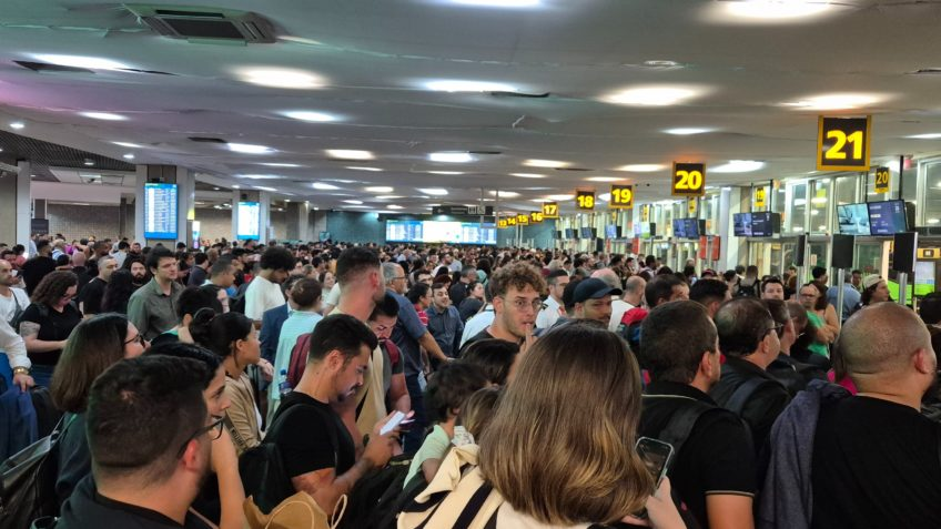 Aeroporto de Congonhas com voos cancelados devido à chuvas nesta quinta-feira (28) 1 imagem 2024 11 29 122220305 Aeroporto de Congonhas com voos cancelados devido à chuvas nesta quinta-feira (28)