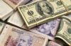 Em forte desvalorização, peso argentino supera 1 mil por dólar pela primeira vez