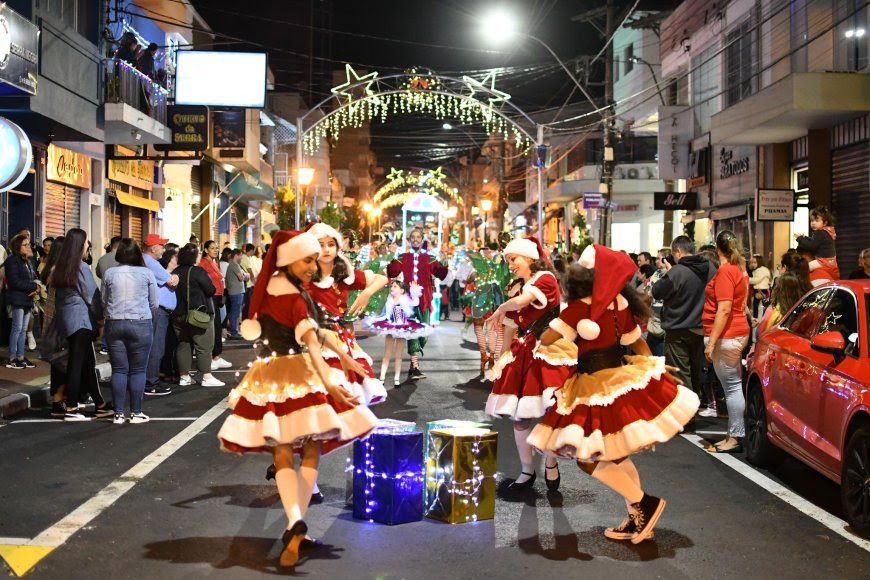 Natal em São Paulo: 100 destinos paulistas oferecem programação gratuita 1 Municípios atraem visitantes com fanfarras, presépios vivos, cantatas e até festivais de gastronomia (Divulgação/Setur-SP)