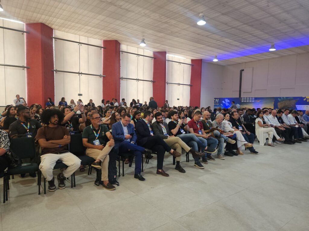 Profissionais do trade reunidos no Visit Pernambuco, em Porto de Galinhas