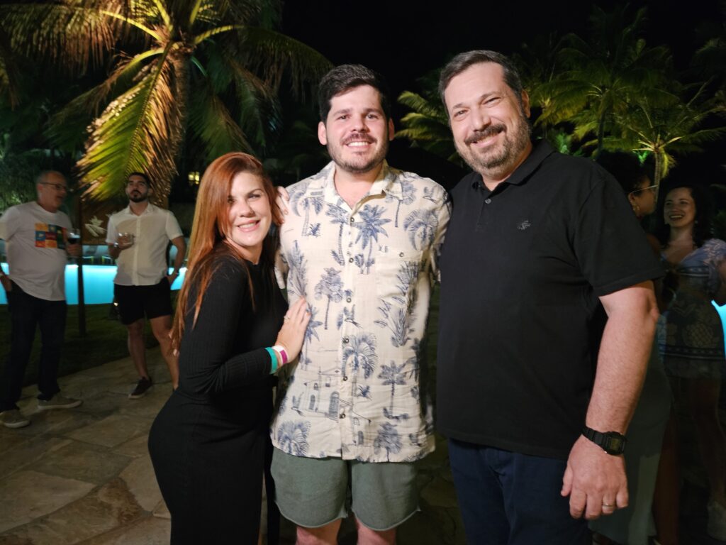 Fabi De Sanctis, Dolphin Noronha, Diogo Beltrão, da Empretur, e Fábio De Sanctis, Noronha Prime Fabi De Sanctis, Dolphin Noronha, Diogo Beltrão, da Empretur, e Fábio De Sanctis, Noronha Prime