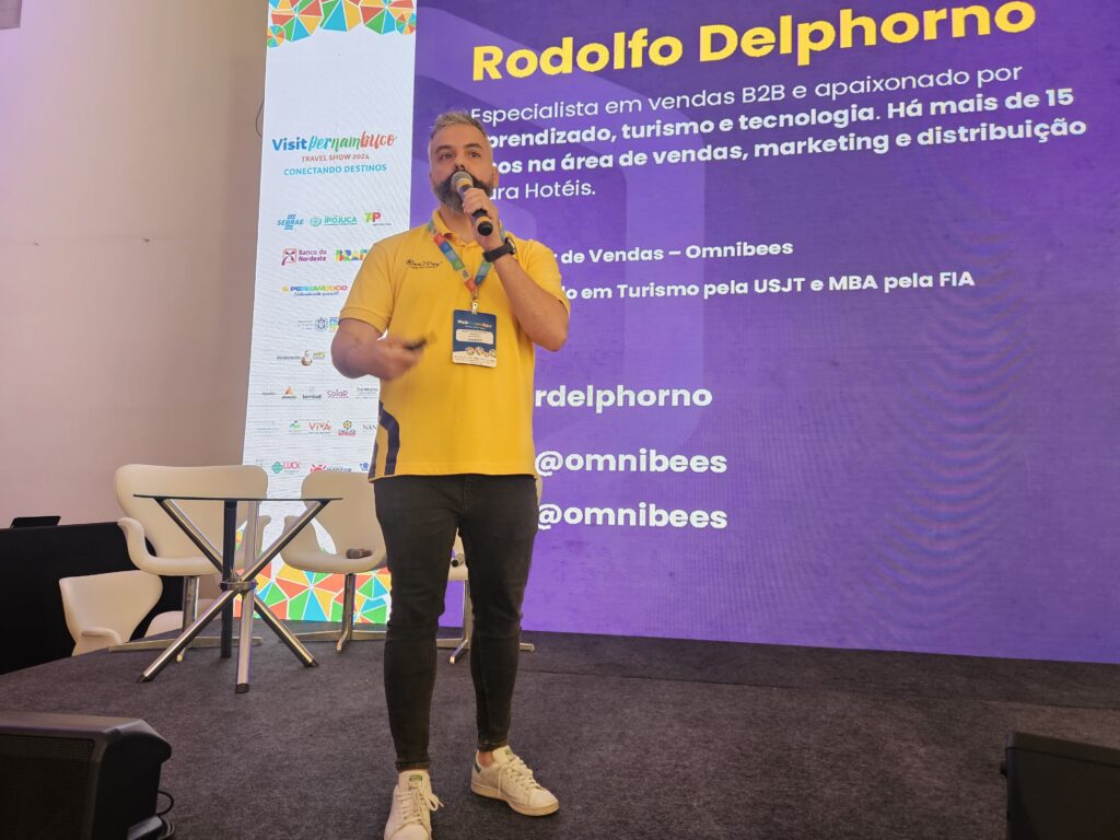 Palestra sobre o Cenário do turismo Palestra sobre o Cenário do turismo