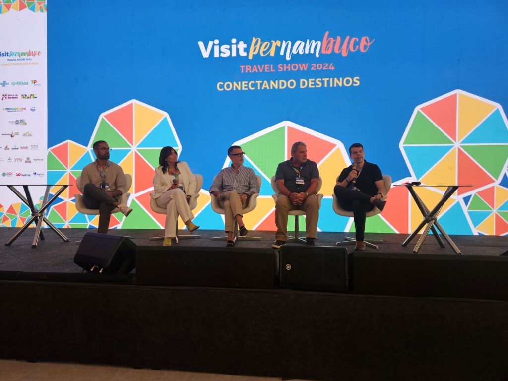 Painel sobre o Cenário do Turismo Internacional Painel sobre o Cenário do Turismo Internacional